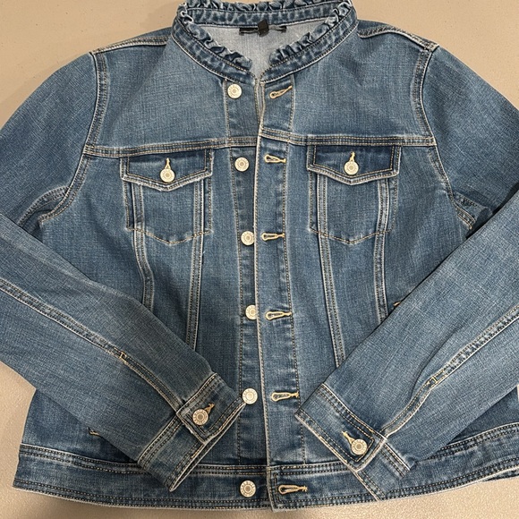 Talbots Ruffle Denim Johanna Wash, size large - Picture 10 of 10